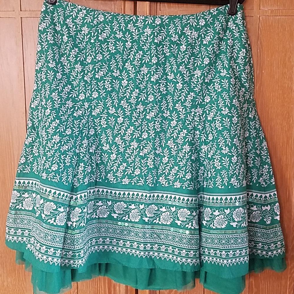 Green floral and sequin skirt by apt.9
